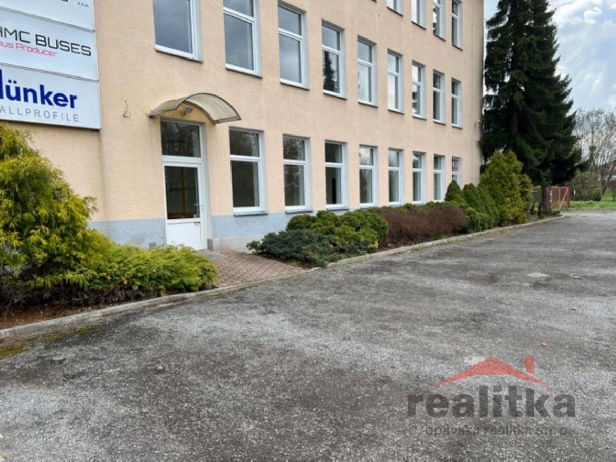 Аренда коммерческой недвижимости · Офис · 90 m²