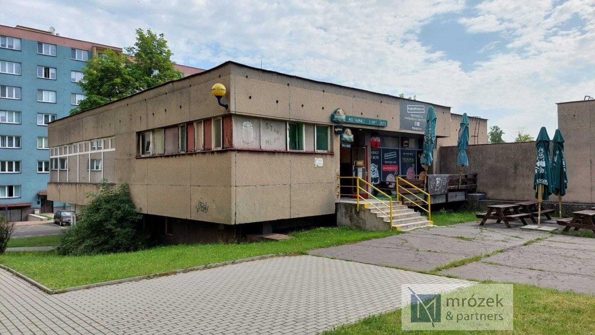 Fotografie 1 - Pronájem komerční nemovitosti · 756 m²