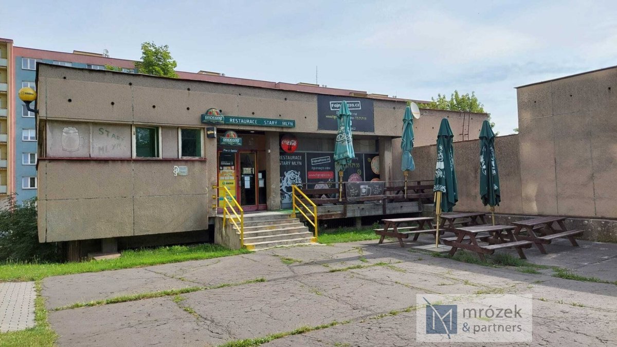 Fotografie 2 - Pronájem komerční nemovitosti · 756 m²